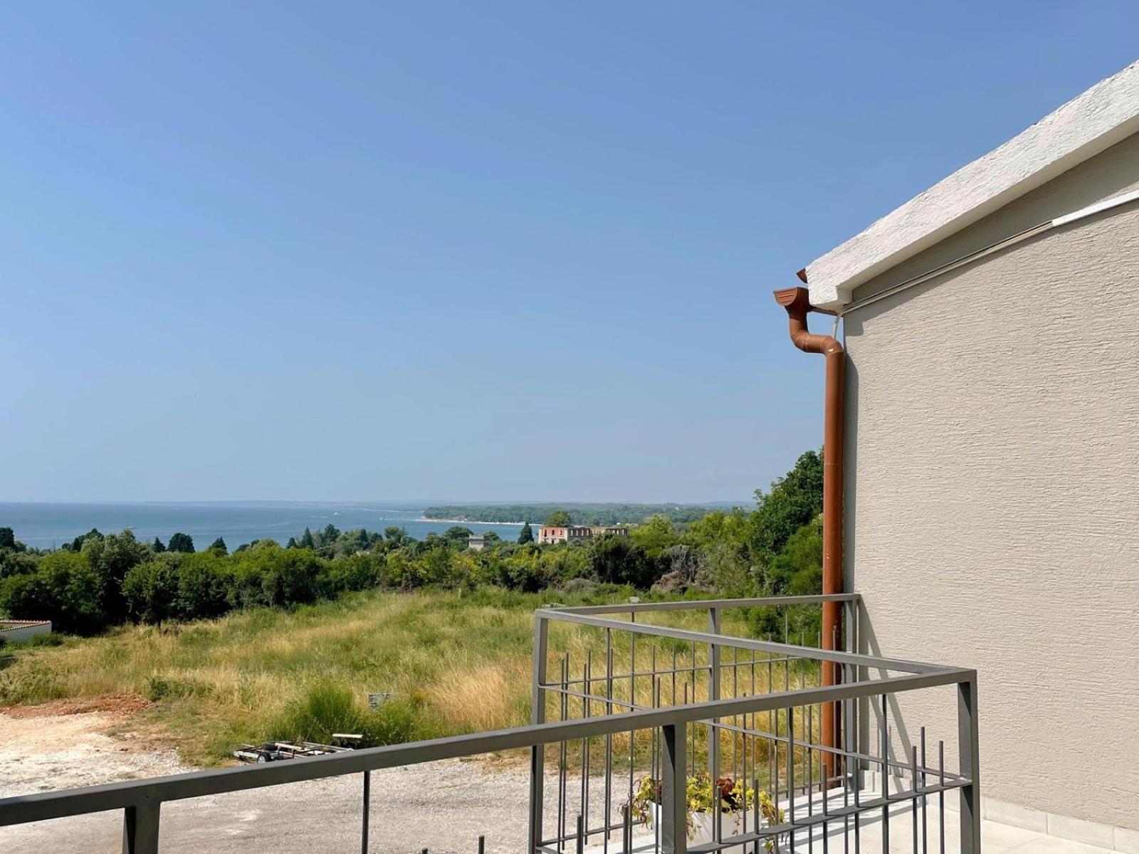Caramel Comforts With Sea View In Stinjan Only 300 Meters From The Beach Pula Exteriér fotografie