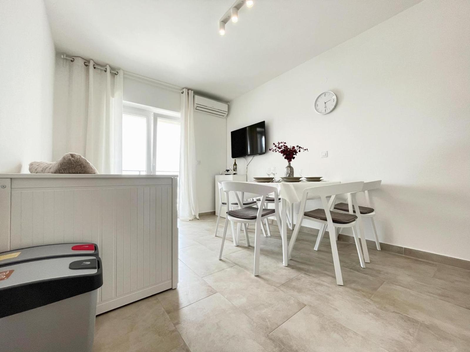 Caramel Comforts With Sea View In Stinjan Only 300 Meters From The Beach Pula Exteriér fotografie