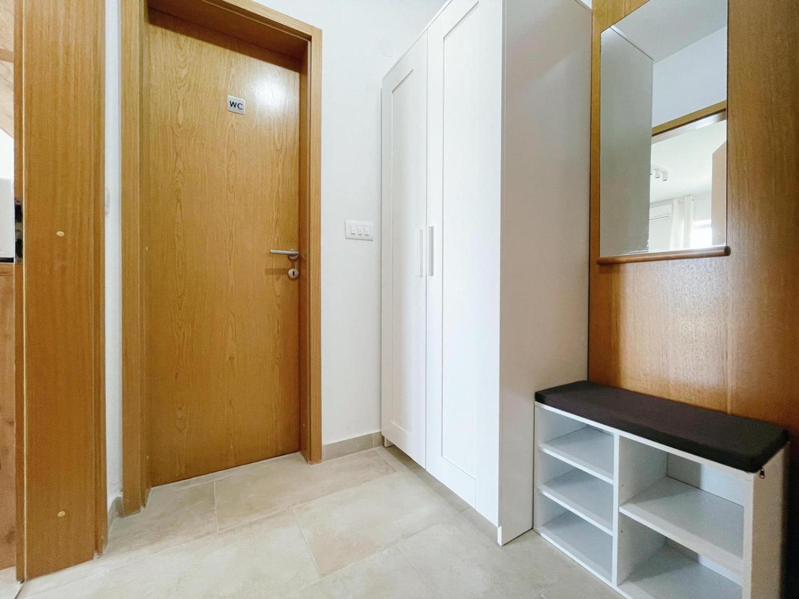 Caramel Comforts With Sea View In Stinjan Only 300 Meters From The Beach Pula Exteriér fotografie